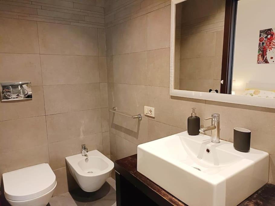Apartment Splendido Alloggio Con Cortile Privato